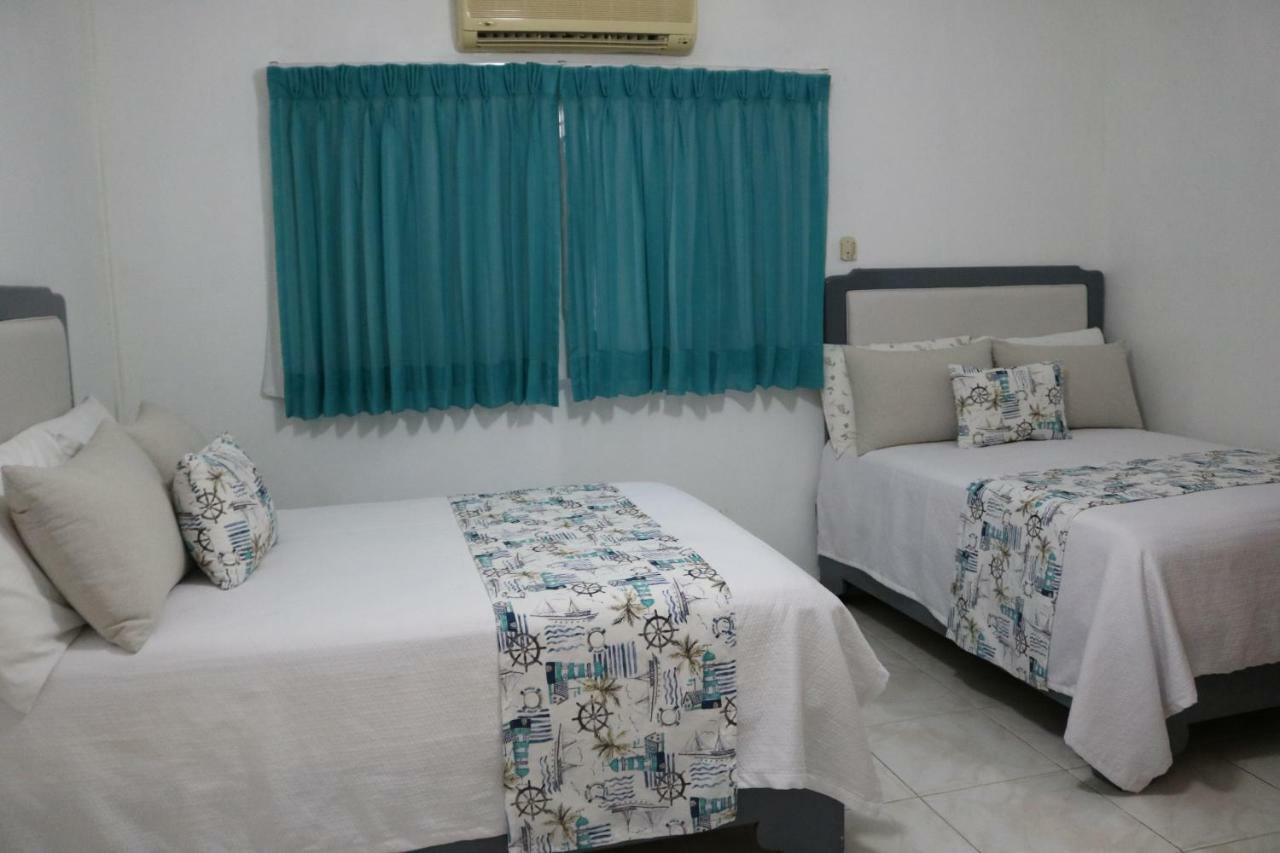 Hotel Villas Del Mar เปเดร์นาเลส ภายนอก รูปภาพ